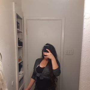 Meet your Posher, Mayda